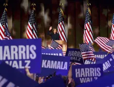 Kamala Harris à la convention démocrate : « Quand nous nous battons, nous gagnons »