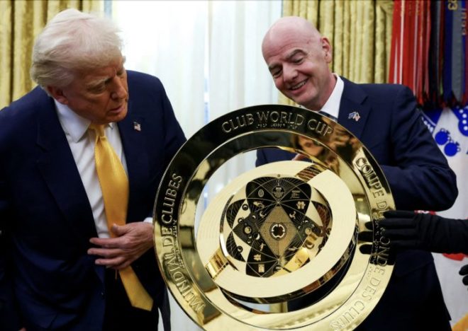 Trump veut garder pour lui le trophée de Chelsea