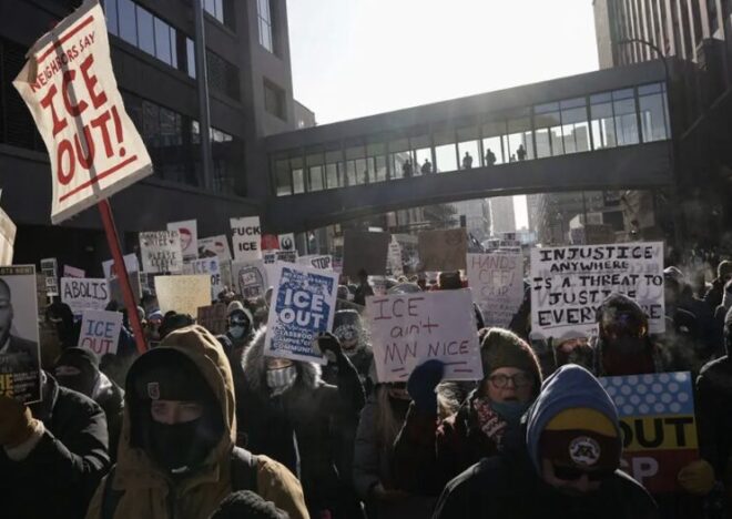 Minneapolis : Trump, qui a compris le poids des images, veut reprendre la main